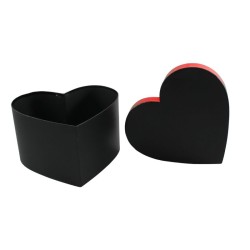 CAJA CORAZÓN 27  CM NEGRA